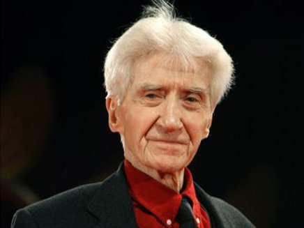 Le réalisateur Alain Resnais